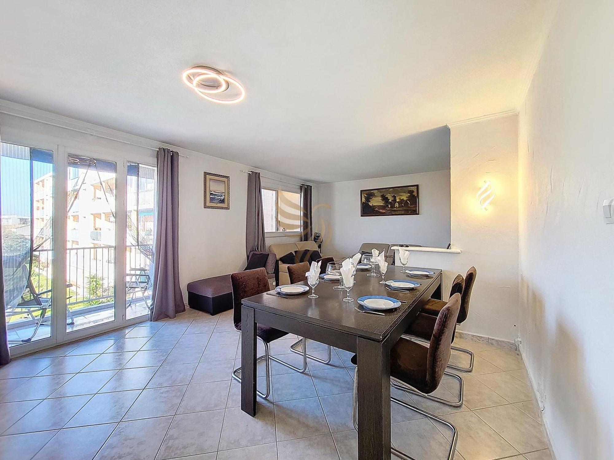 Appartement T4 - 6 Pers, Park, 800 M - Capitalchic Services